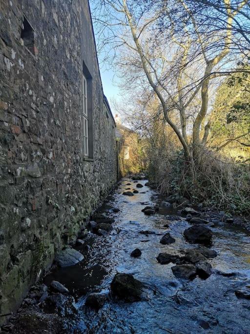 Riverside Cottage At Logwood Mill Ballyclare Exterior photo